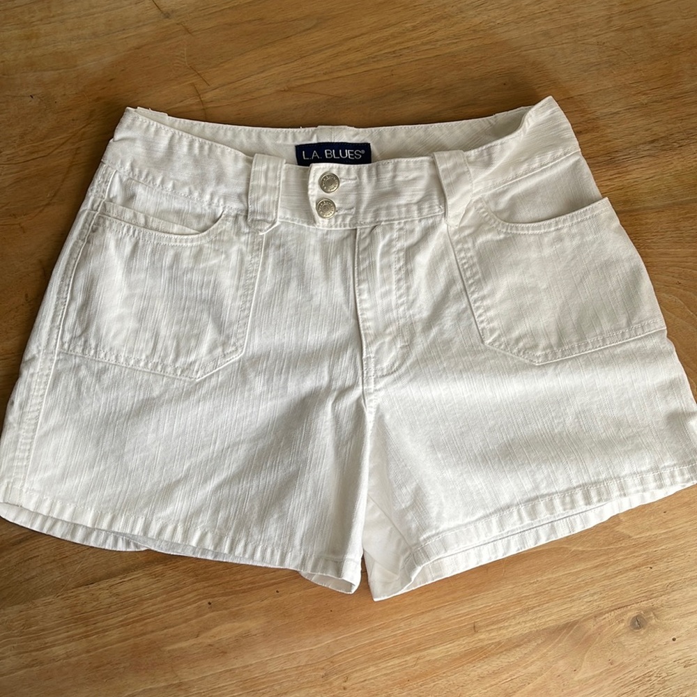 L.A. Blues White Denim Shorts  Size 6